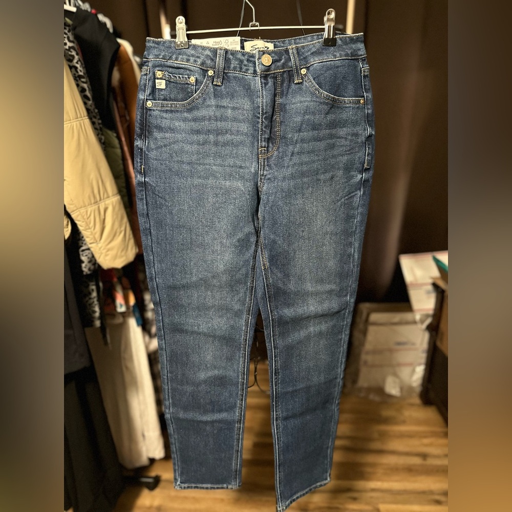 Seven7 Women's 90's Straight Jean Size 4 Dark Wash